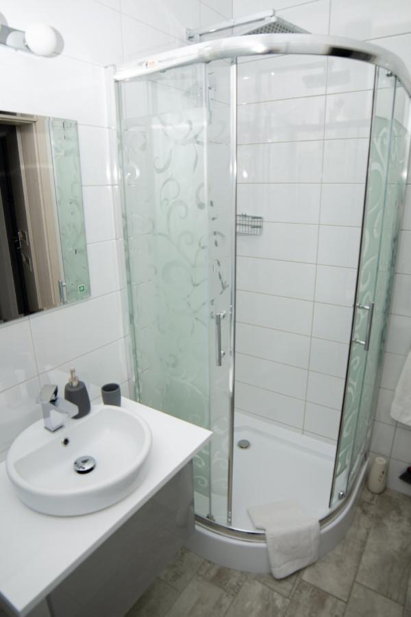 U Kostkow Apartment จิปโนแวค ภายนอก รูปภาพ